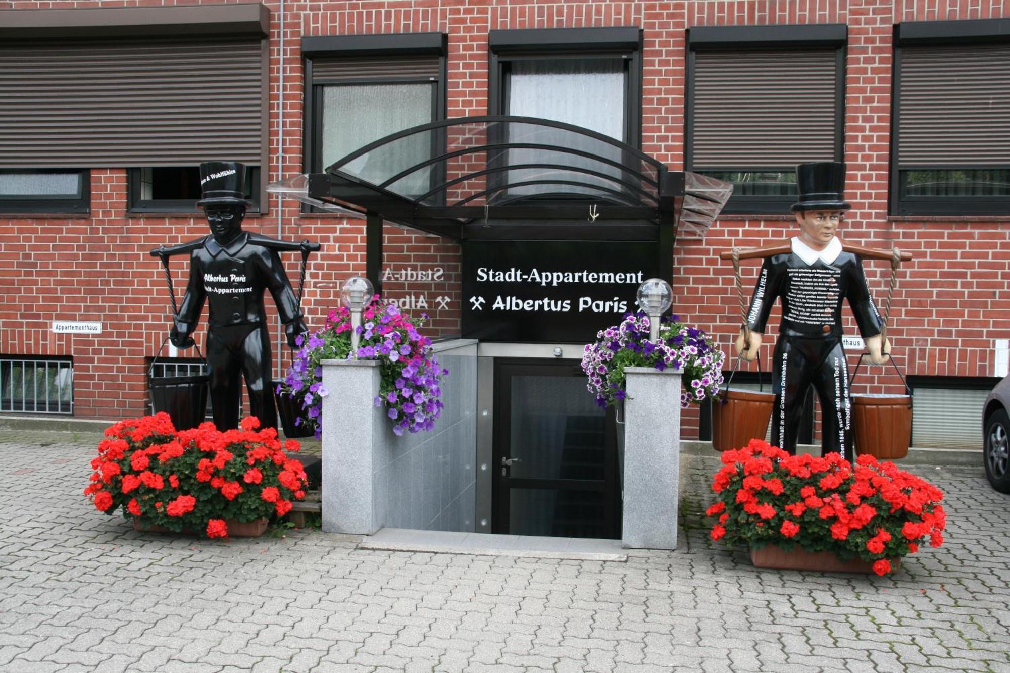Albertus Paris Aparthotel Hamburg-Harburg Buitenkant foto