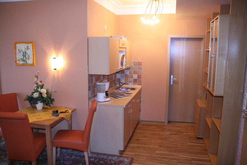 Albertus Paris Aparthotel Hamburg-Harburg Kamer foto
